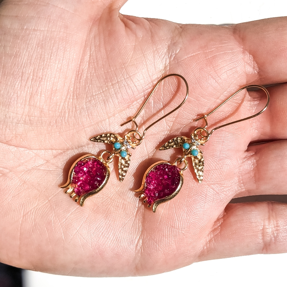 Luxurious Gold Pomegranate Earrings - Picture 6 of 13